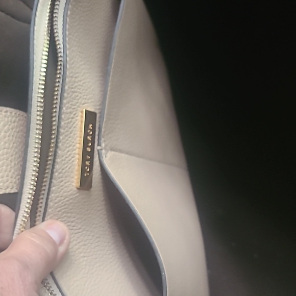 Tory burch tote - Picture 9 of 13